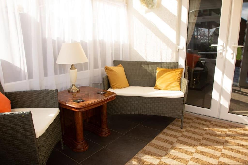אדווינסטו Spring Cottage מראה חיצוני תמונה